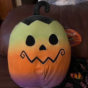 Squishmallows “8 Johan the pumpkin Halloween 2022